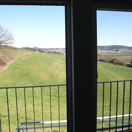 Mit Fernsicht, Eifel, Nuerburgring